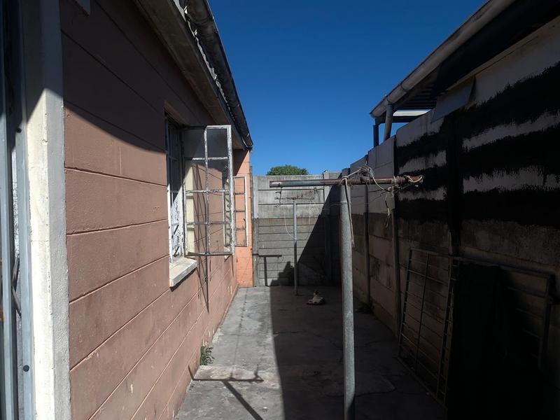 3 Bedroom Property for Sale in Woodlands Western Cape